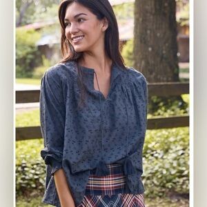 NWT NATURAL LIFE DARA TOP charcoal eyelet